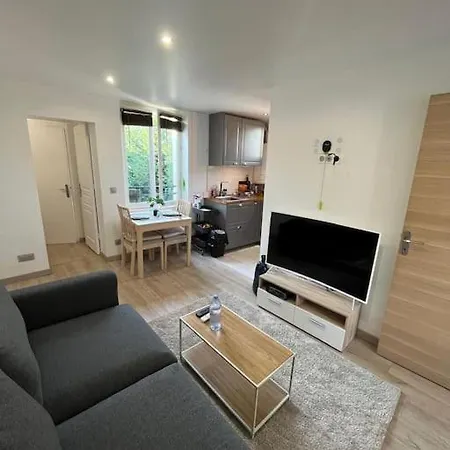 Appart 4 Personnes Proche Paris Tour Eiffel Meudon Exterior foto