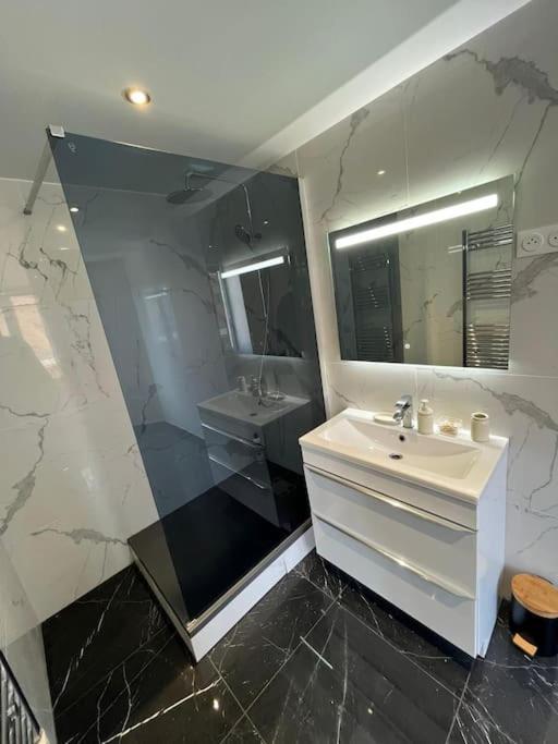 4 Personnes Proche Paris Tour Eiffel Apartment