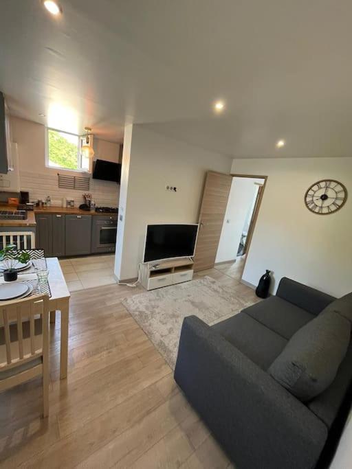 Apartment 4 Personnes Proche Paris Tour Eiffel *
