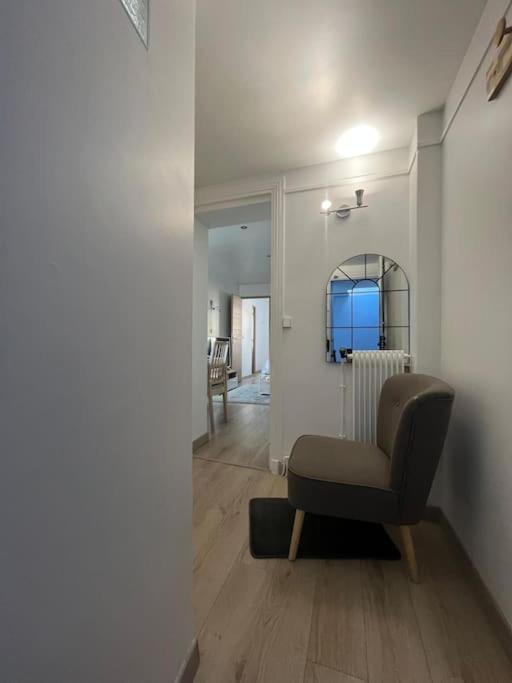 4 Personnes Proche Paris Tour Eiffel Apartment *